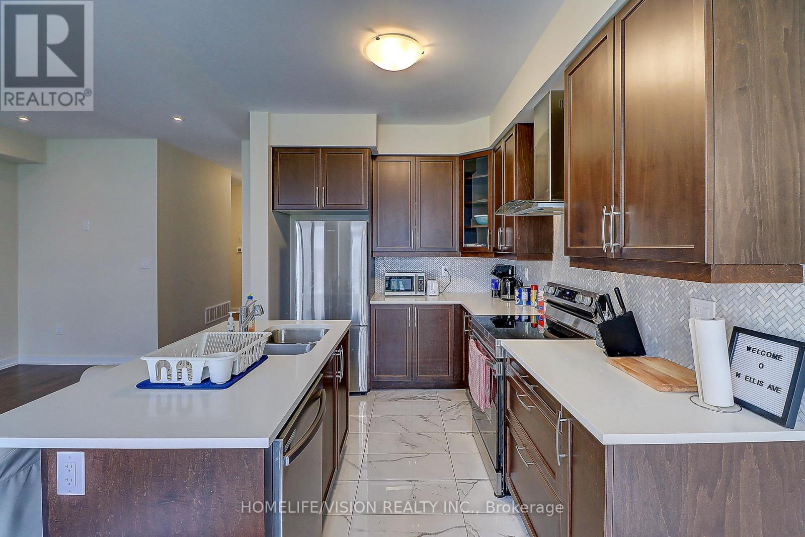 #14 -14 ELLIS AVE, #14