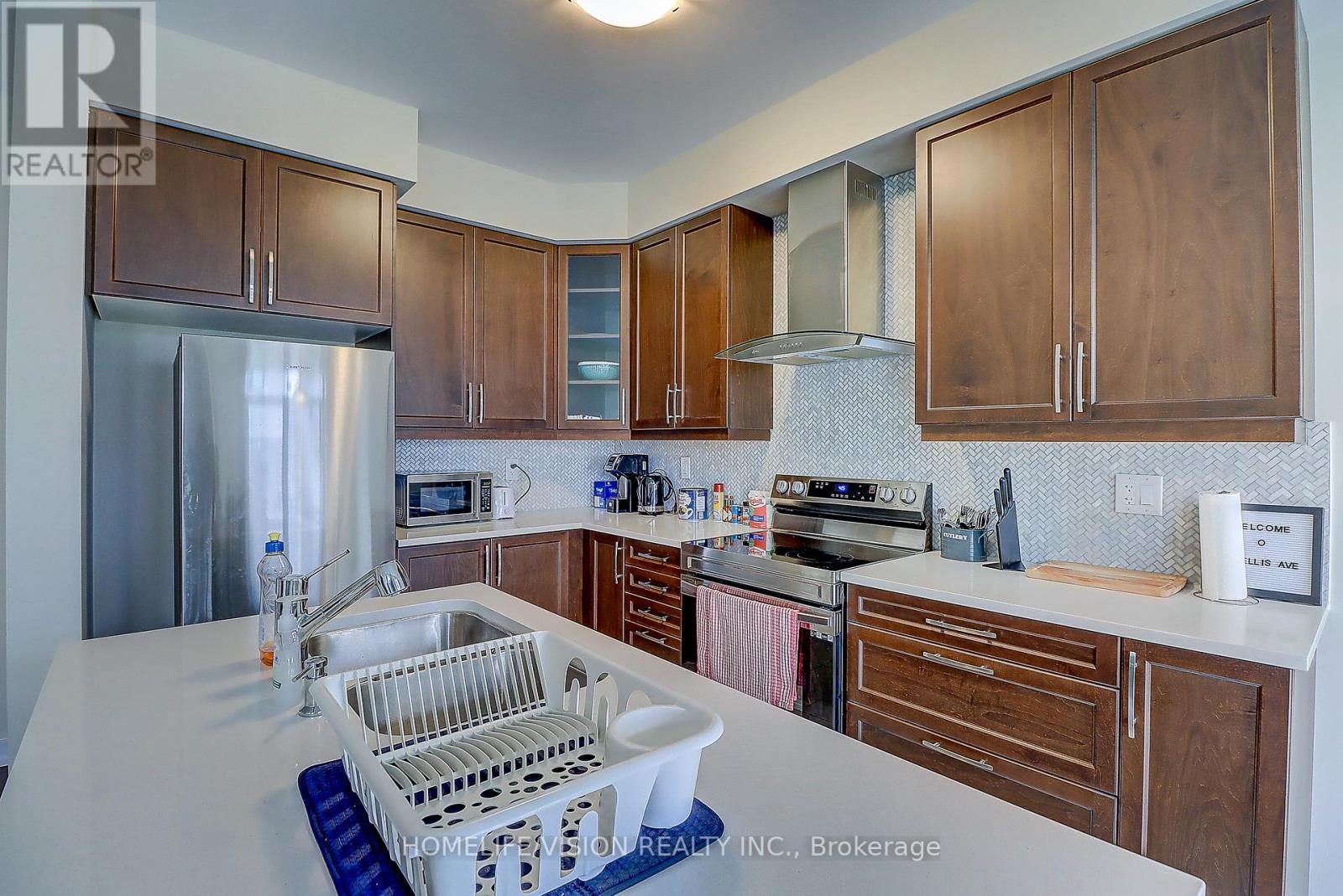#14 -14 ELLIS AVE, #14