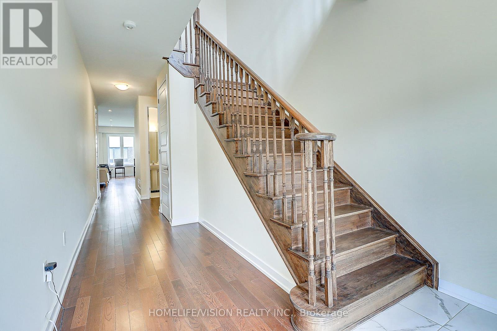 #14 -14 ELLIS AVE, #14