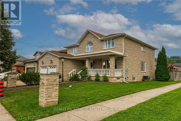 2 GLENCREST AVE, Hamilton