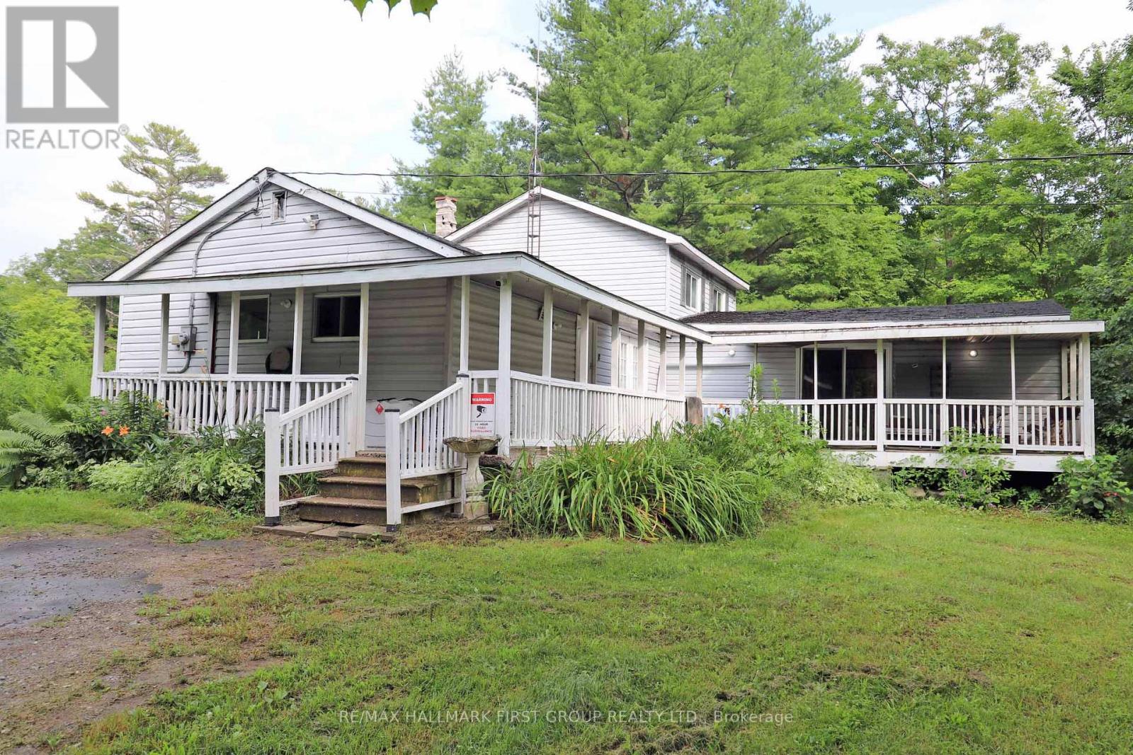 386 QUEENSBOROUGH RD