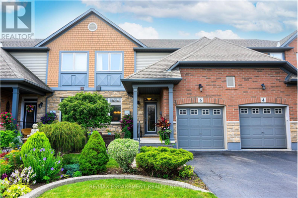 6 CONRAD PL, Grimsby