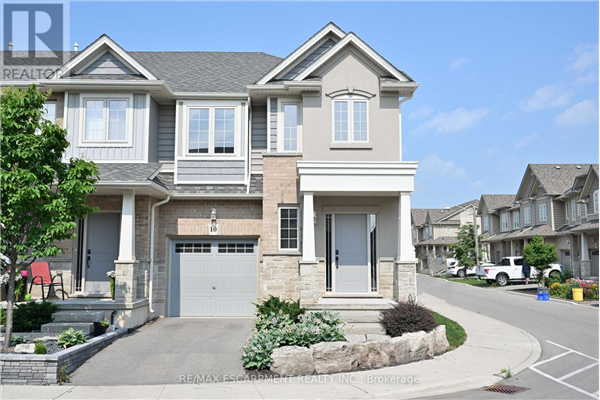 10 BEAU CHATEL LANE, Grimsby