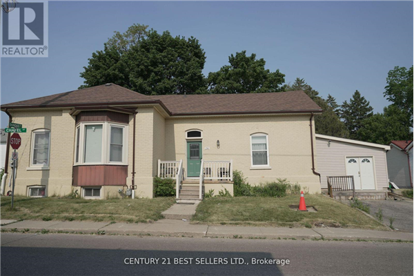 734 DUNDAS ST, Woodstock