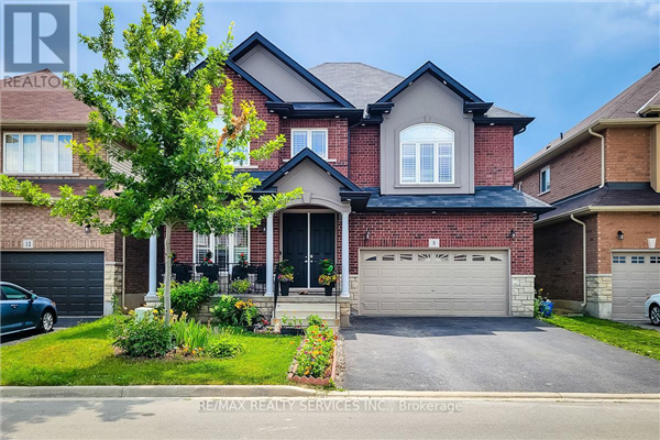 8 WHISTLER ST S, Hamilton