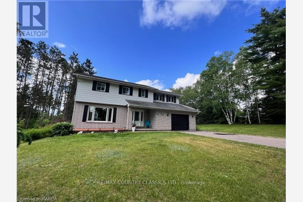 76 YORK RIVER DR, Bancroft