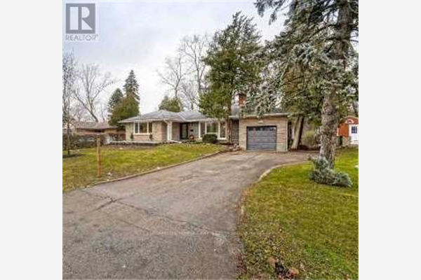 98 ELM HILL BLVD, Hamilton