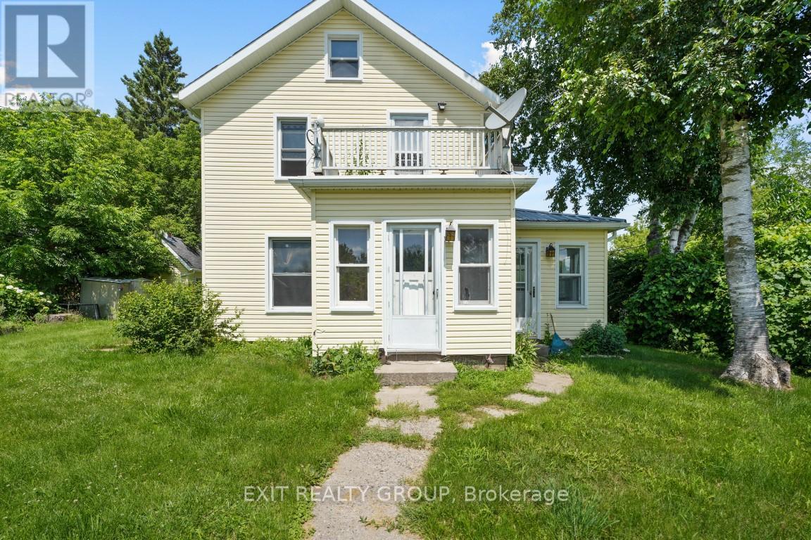 6 MCCLELLAN ST