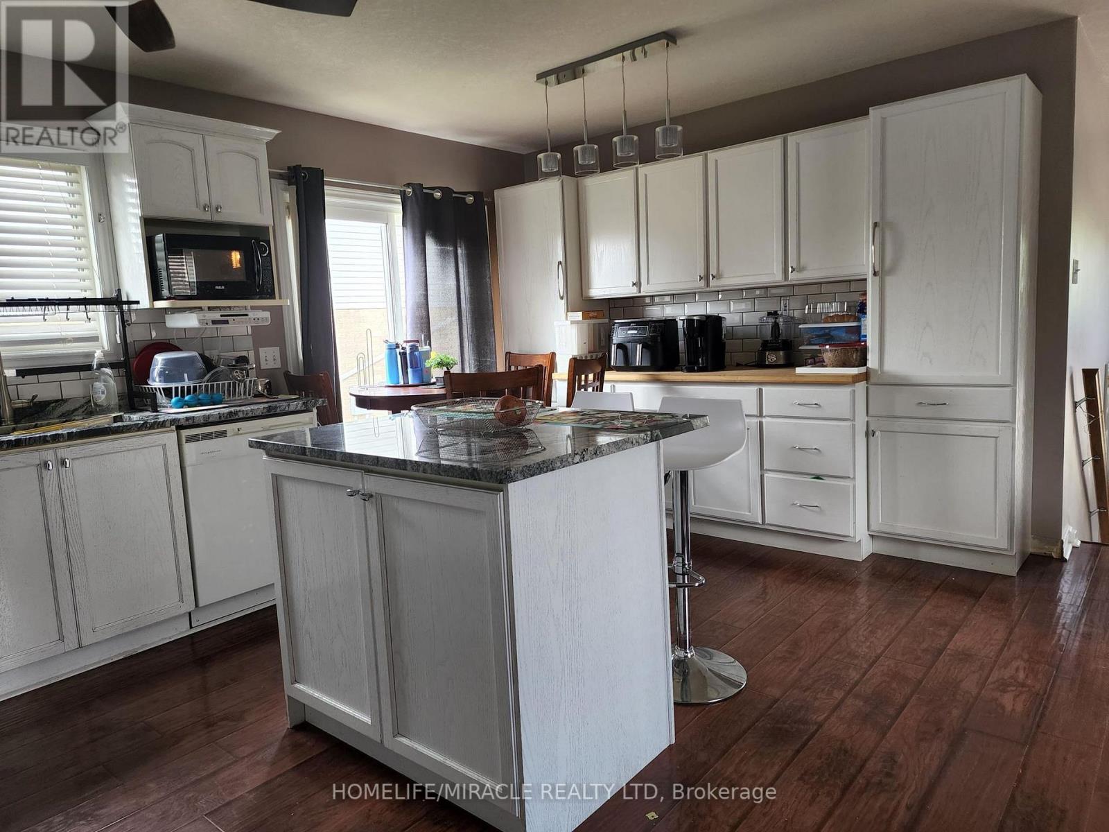 Listing X6698350 - Large Photo # 6