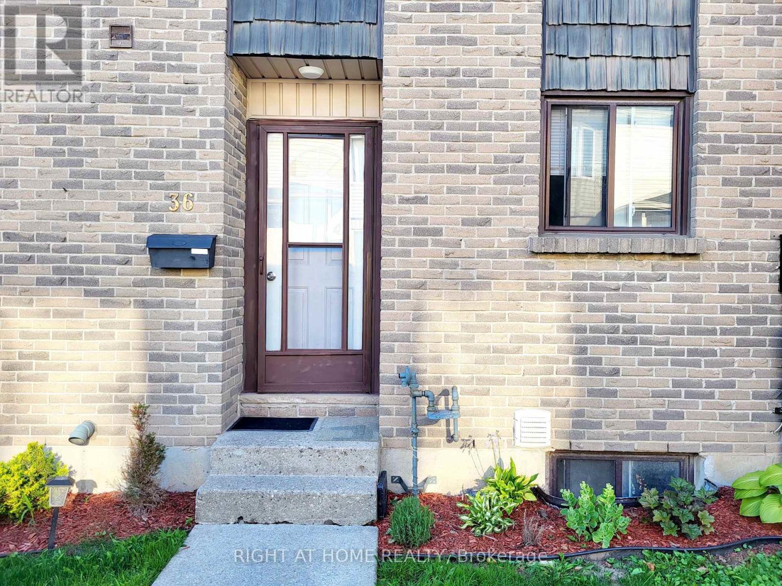 #36 -474 SOUTHDALE RD E, #36