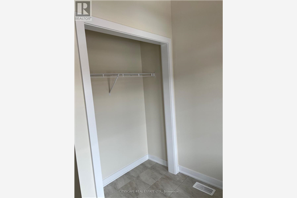 54 STERN DR, Thorold