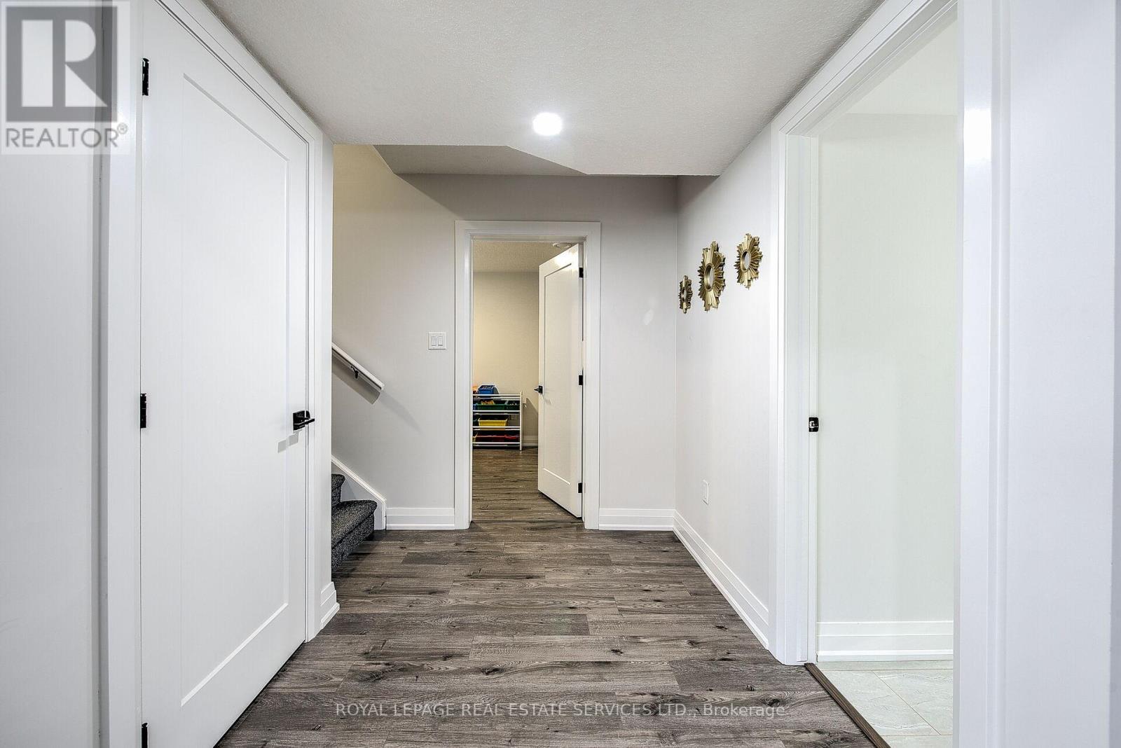 Listing X6704686 - Large Photo # 32