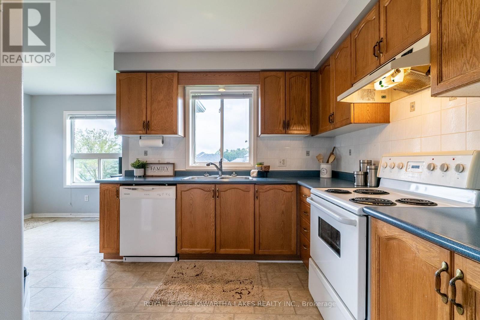 Listing X6716640 - Large Photo # 9