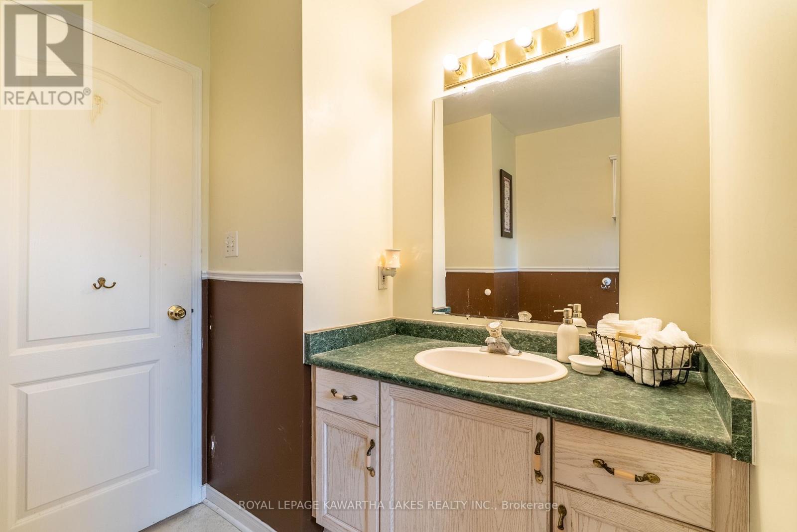 Listing X6716640 - Large Photo # 18