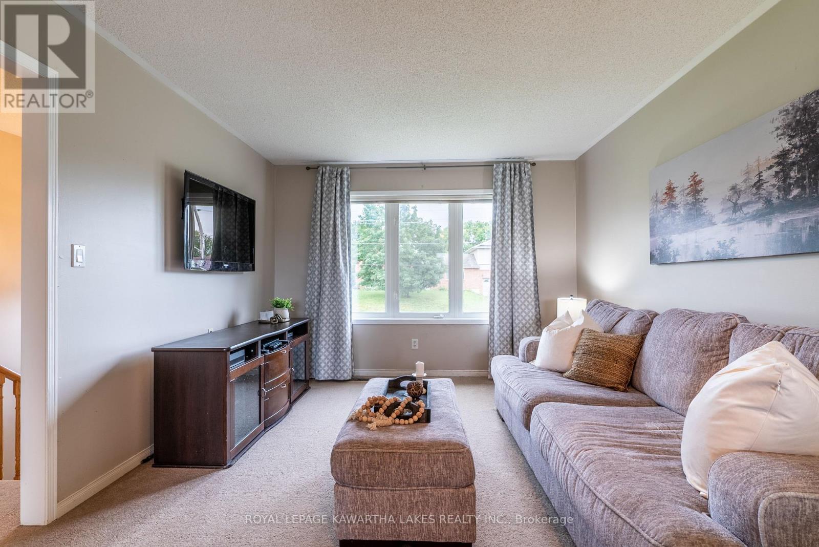 Listing X6716640 - Large Photo # 6