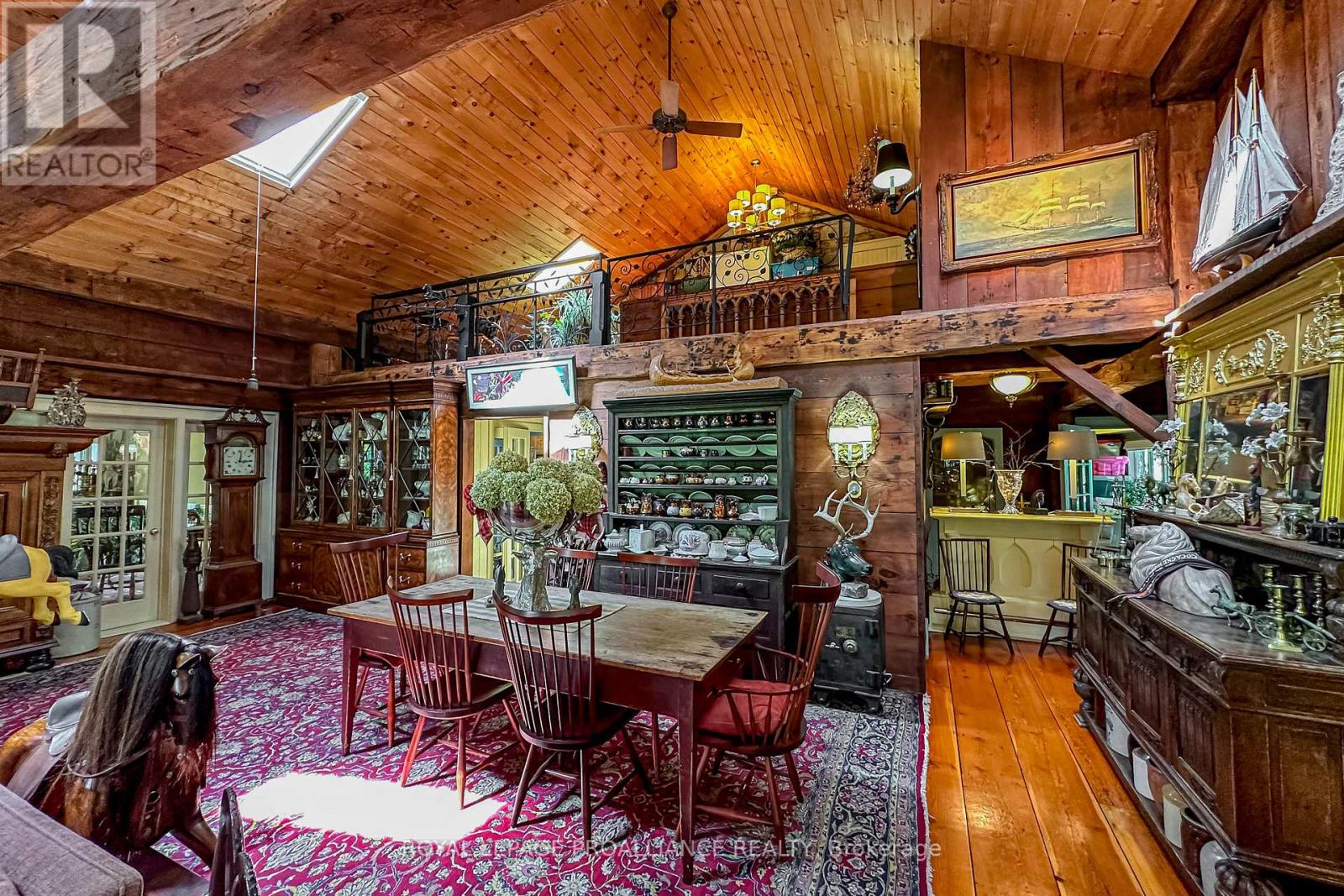 316 COLEBROOK RD