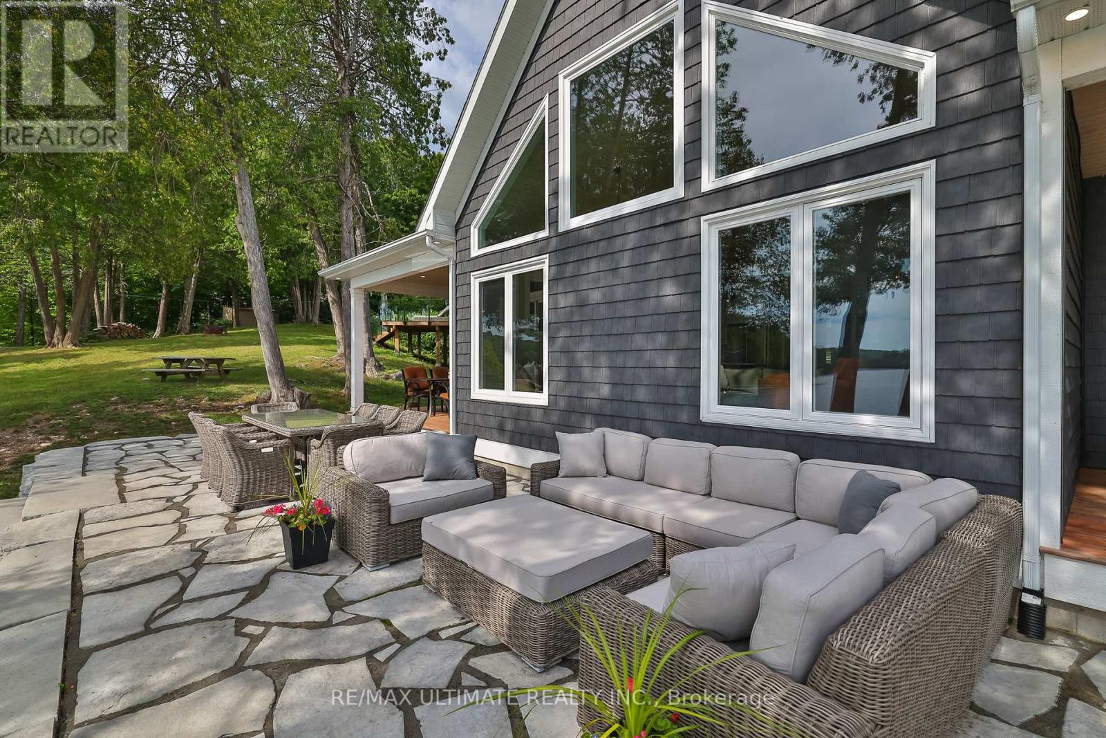 2008 EEL BAY RD