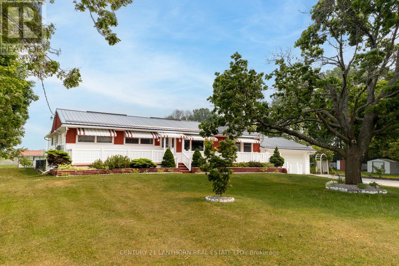464 TRIPP RD