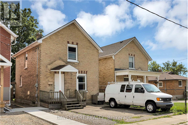 14 GRANDVIEW AVE N, Cambridge