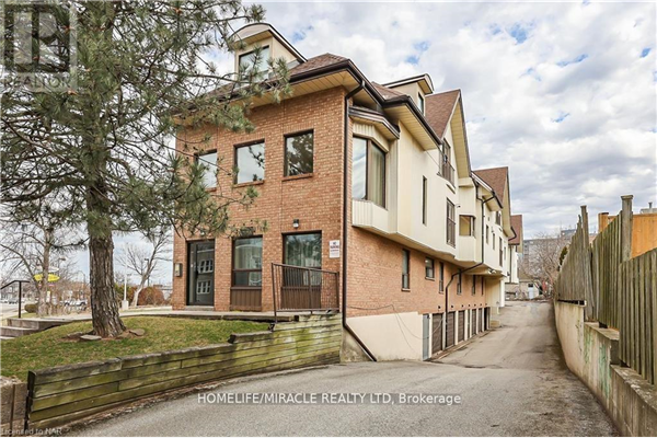 #201 -4872 VALLEY WAY, Niagara Falls