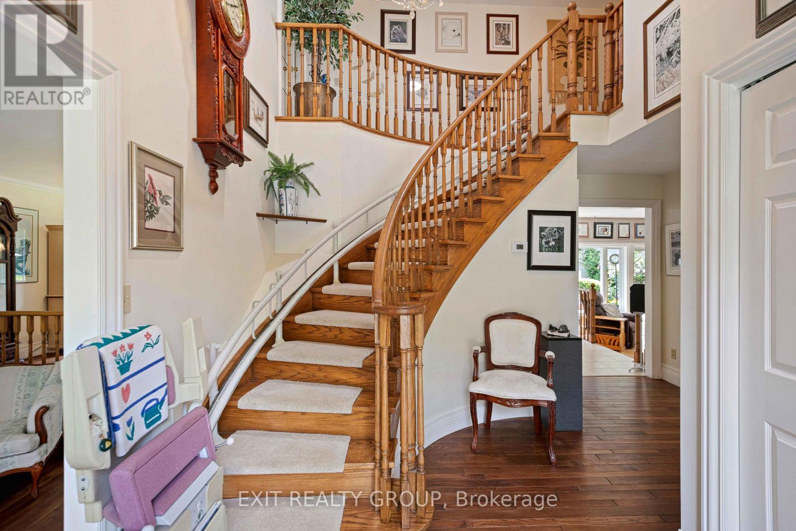 309 RAGLAN ST