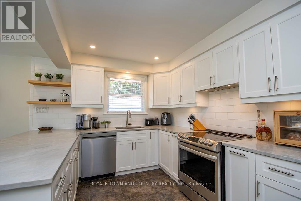 225 CLIFTON ST