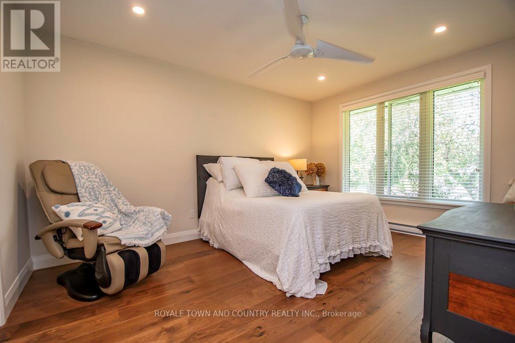 225 CLIFTON ST