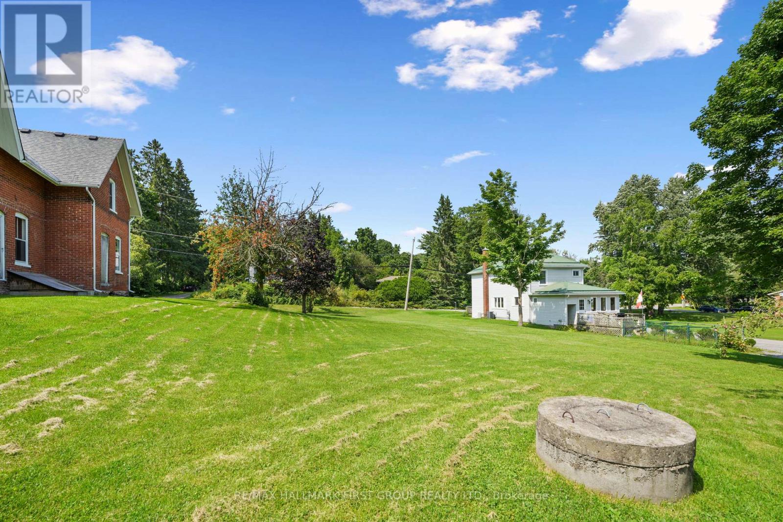 Listing X6733238 - Large Photo # 36