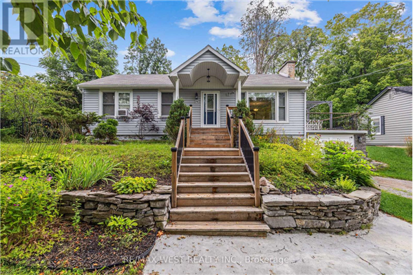 14 WALLIS DR, Peterborough