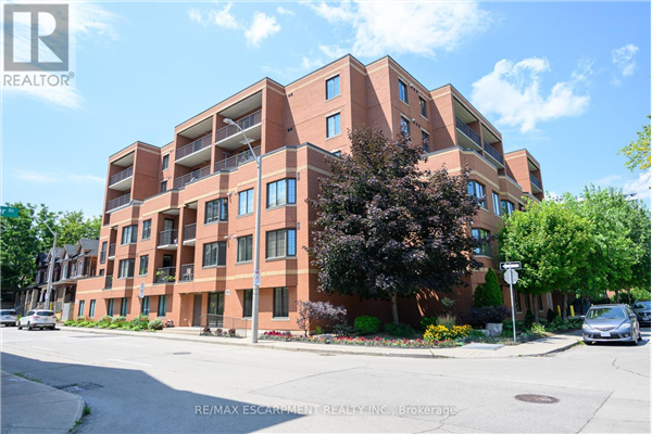 #204 -47 CAROLINE ST W, Hamilton