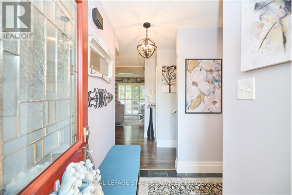 #6 -125 LIVINGSTON AVE, Grimsby