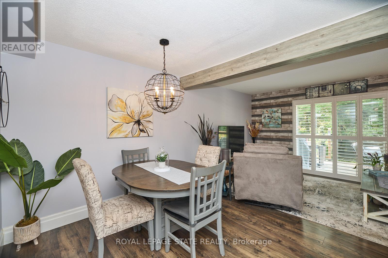 #6 -125 LIVINGSTON AVE, #6