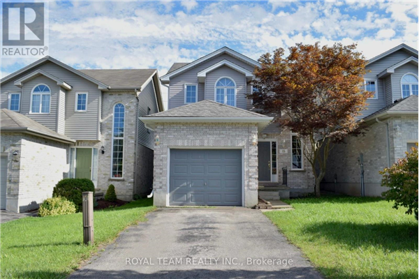 15 SOUTHCOTT CRT, London