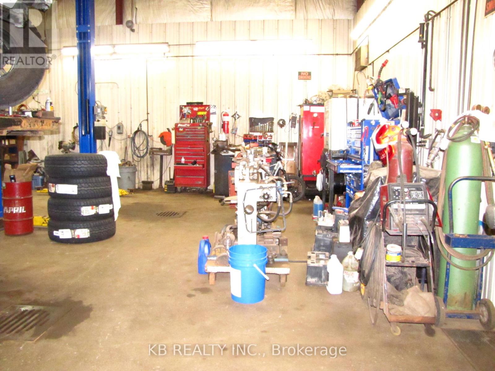 141 INDUSTRIAL BLVD