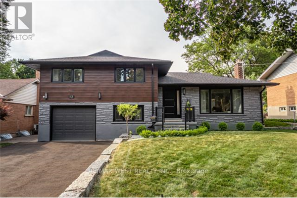 52 LYNDHURST DR S, Kitchener
