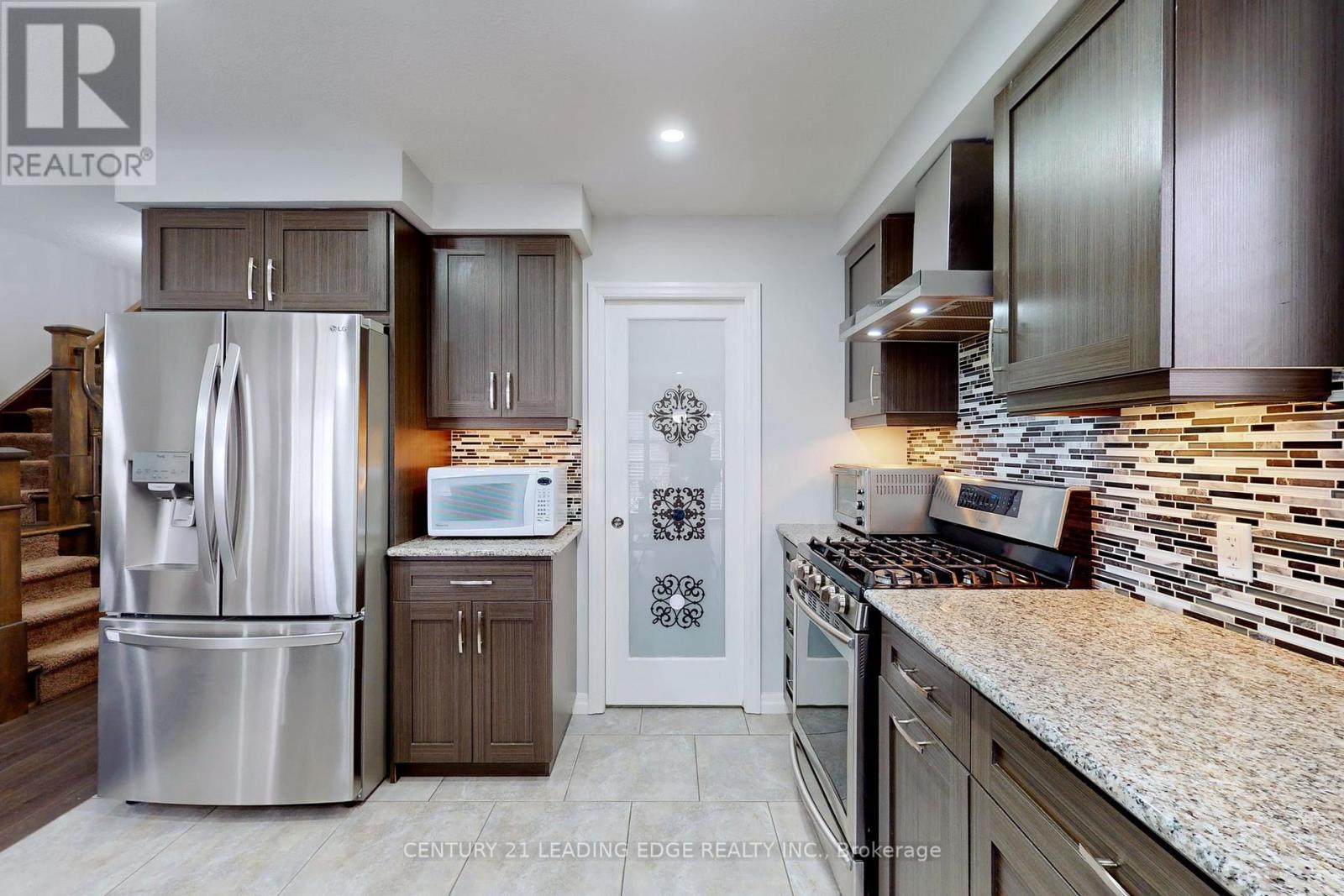 610 B MONTPELLIER DR