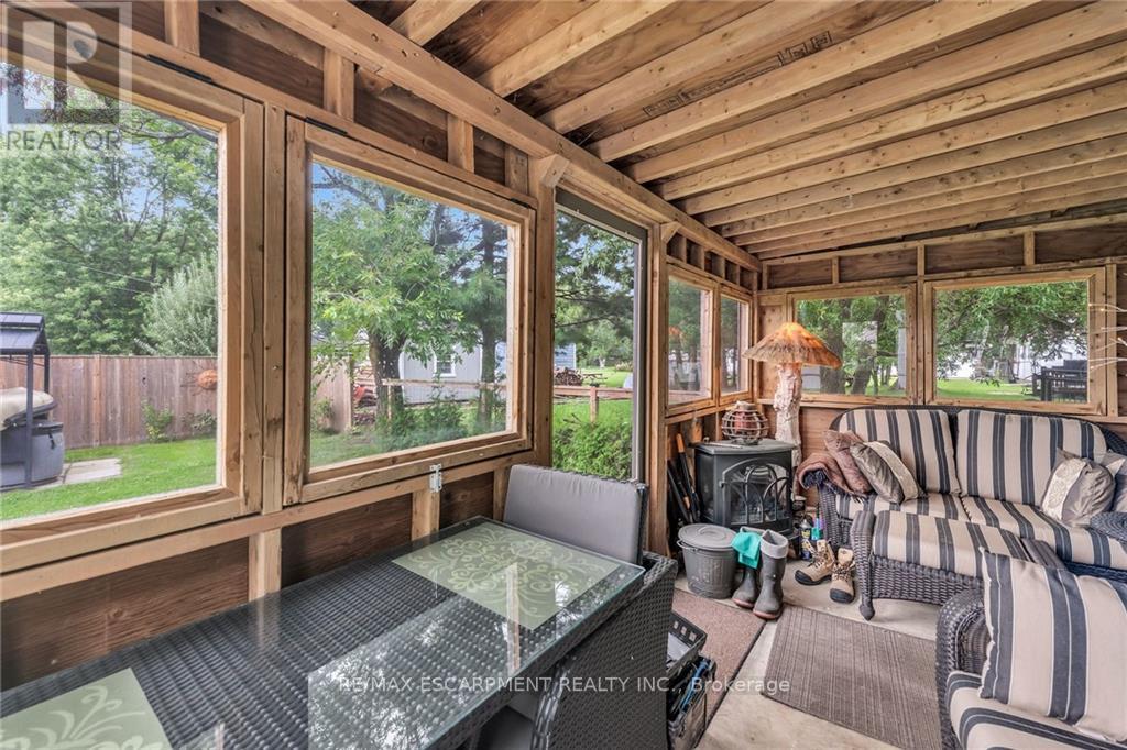 3-5 LAKEVIEW LANE