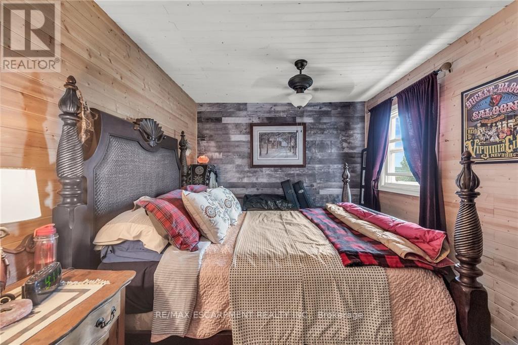 3-5 LAKEVIEW LANE