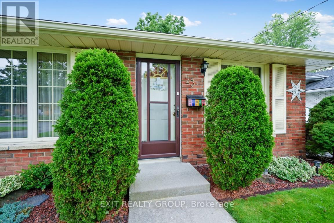 23 STAVEBANK RD