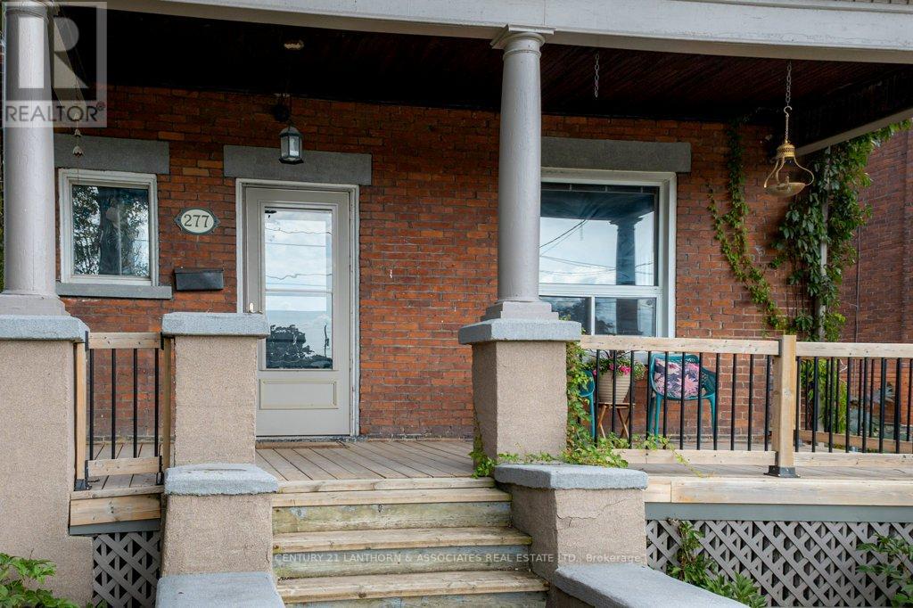 277 JOHN ST