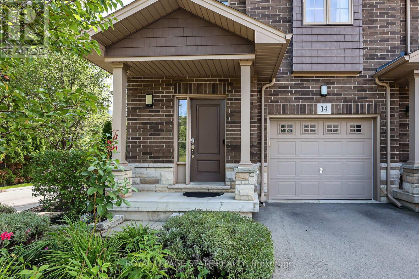 #14 -43 KERMAN AVE, #14