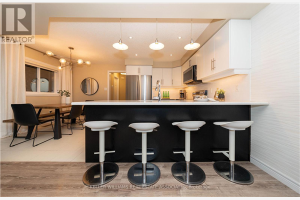 197 EDEN OAK TR, Kitchener