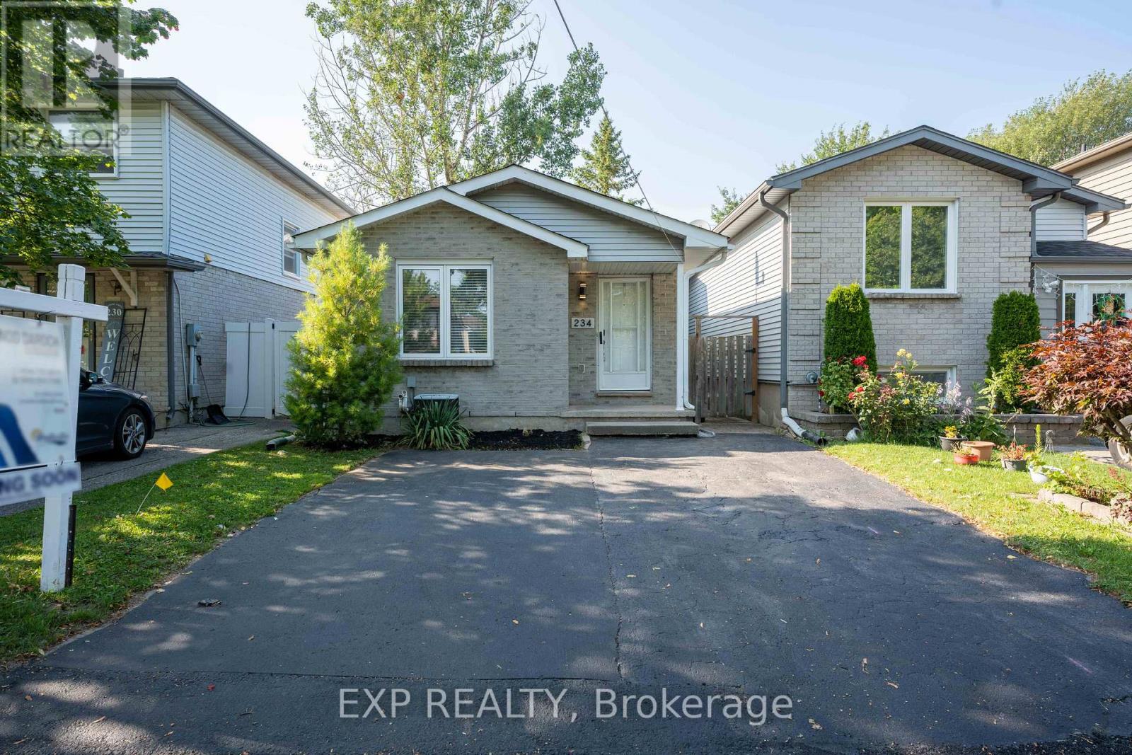 234 OLYMPIC CRES