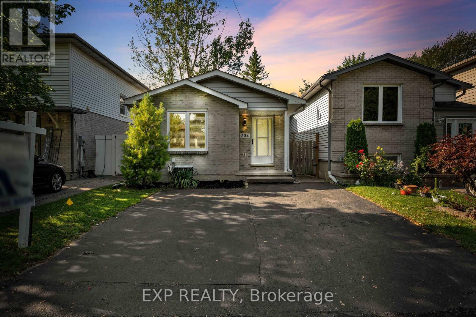 234 OLYMPIC CRES