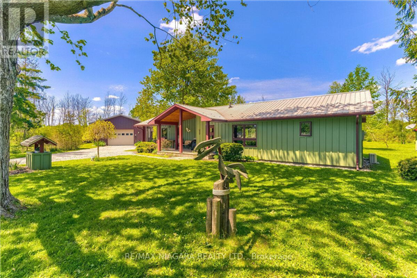 3266 FIRELANE 10, Port Colborne