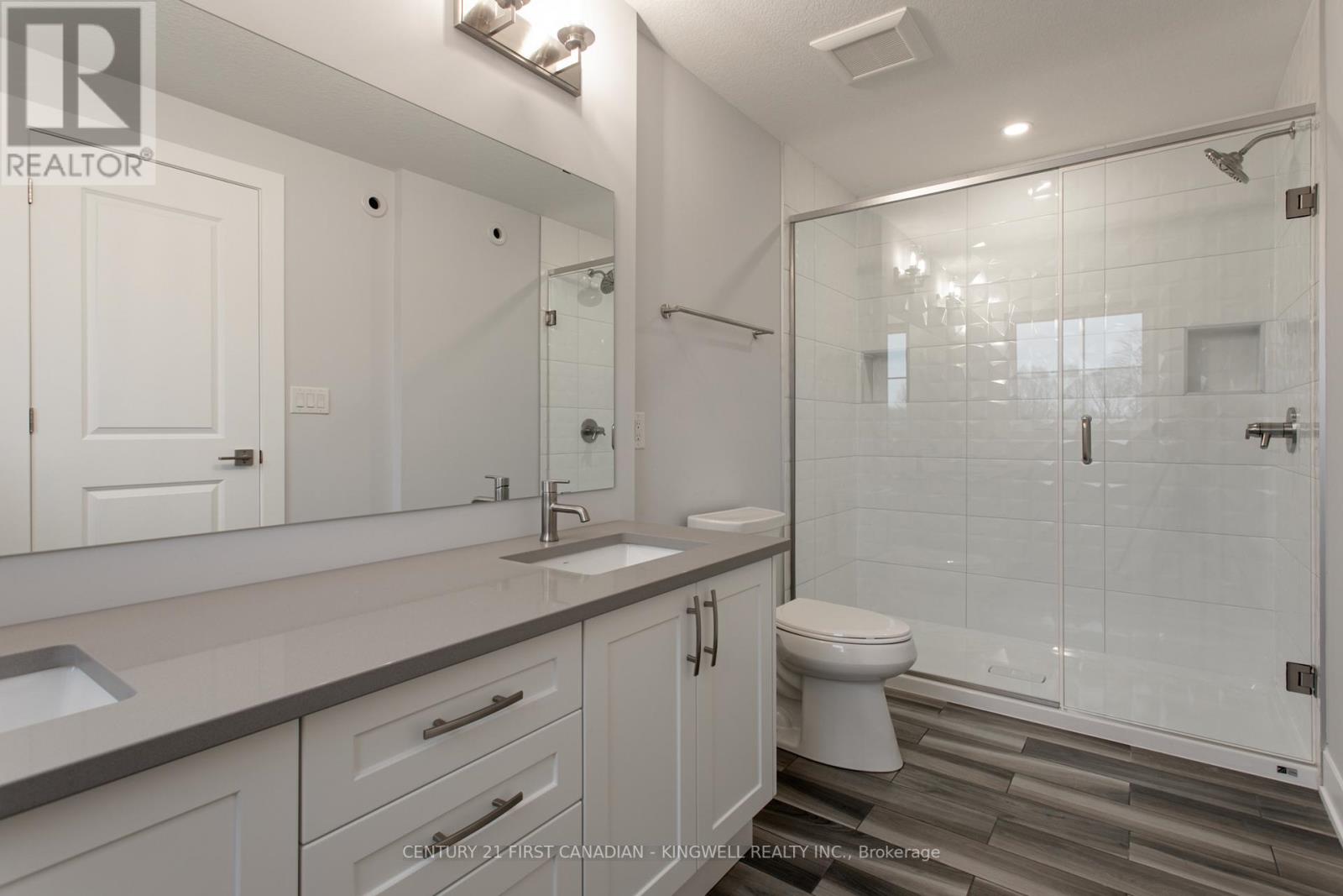 #16 -297 WHITING ST, #16