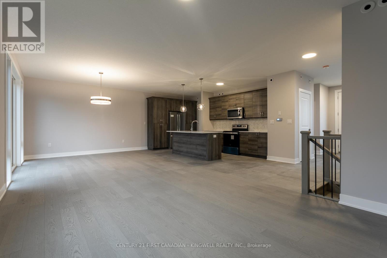 #16 -297 WHITING ST, #16