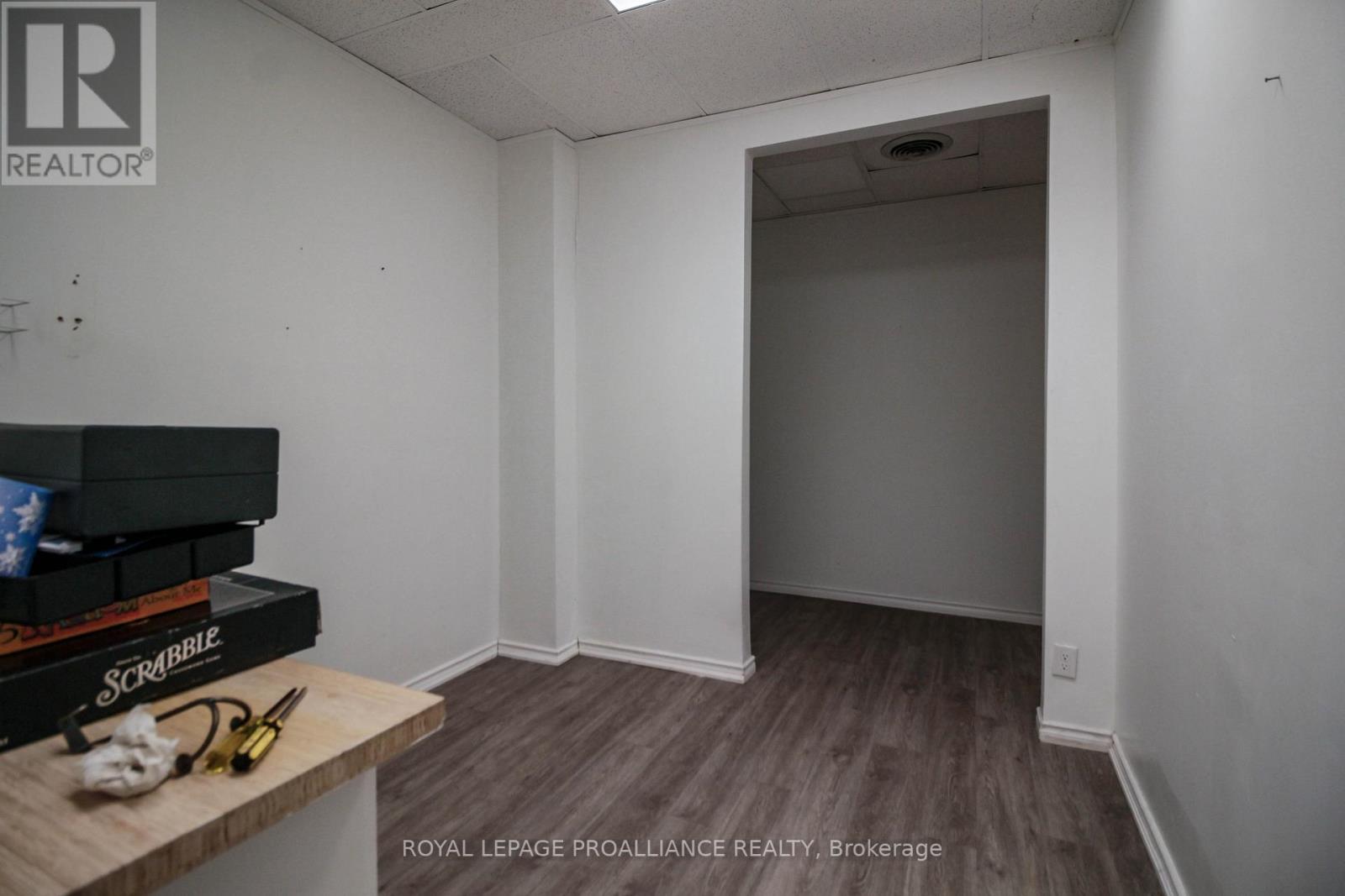 #212 -11 BAY BRIDGE RD, #212