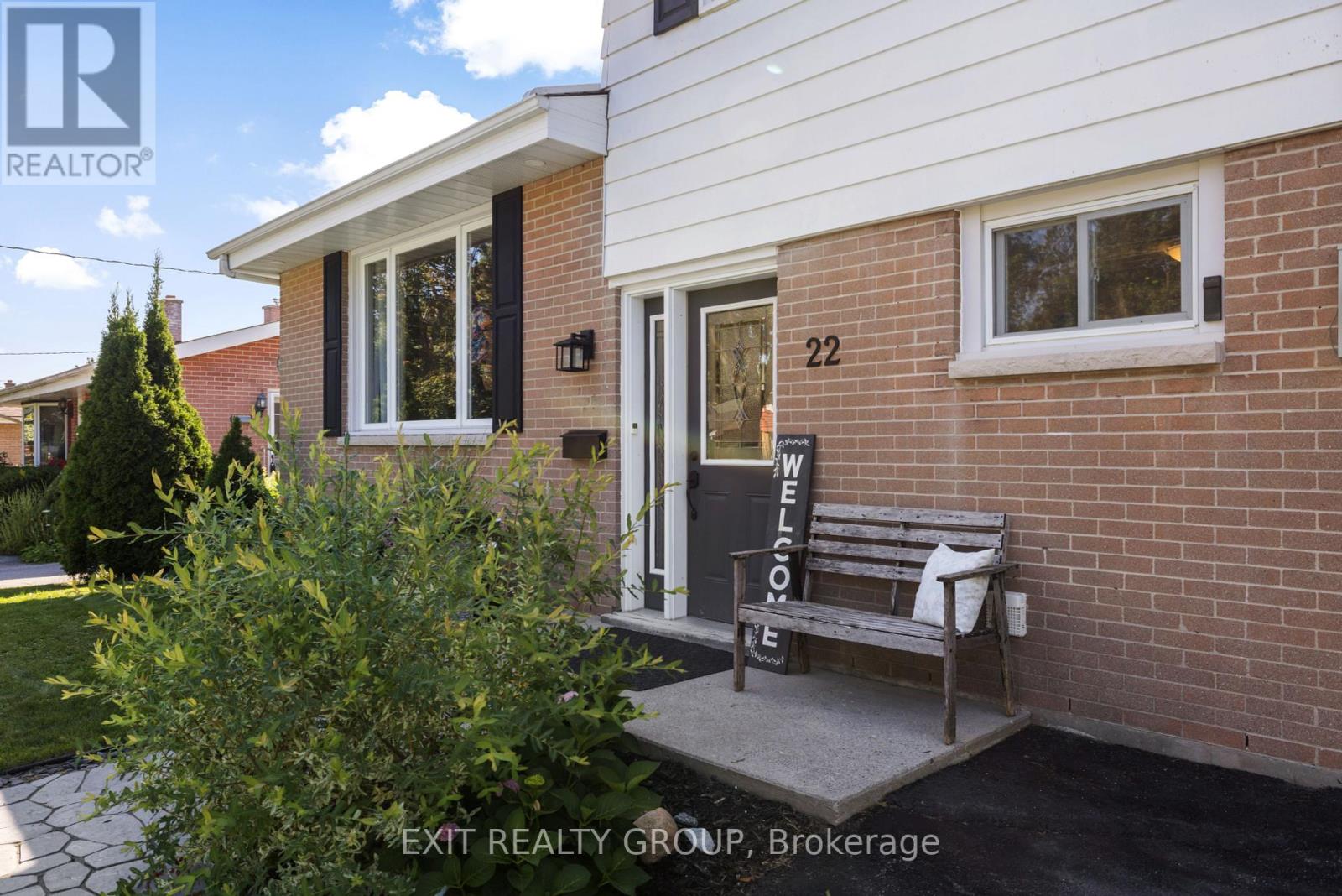 22 ALFRED DR