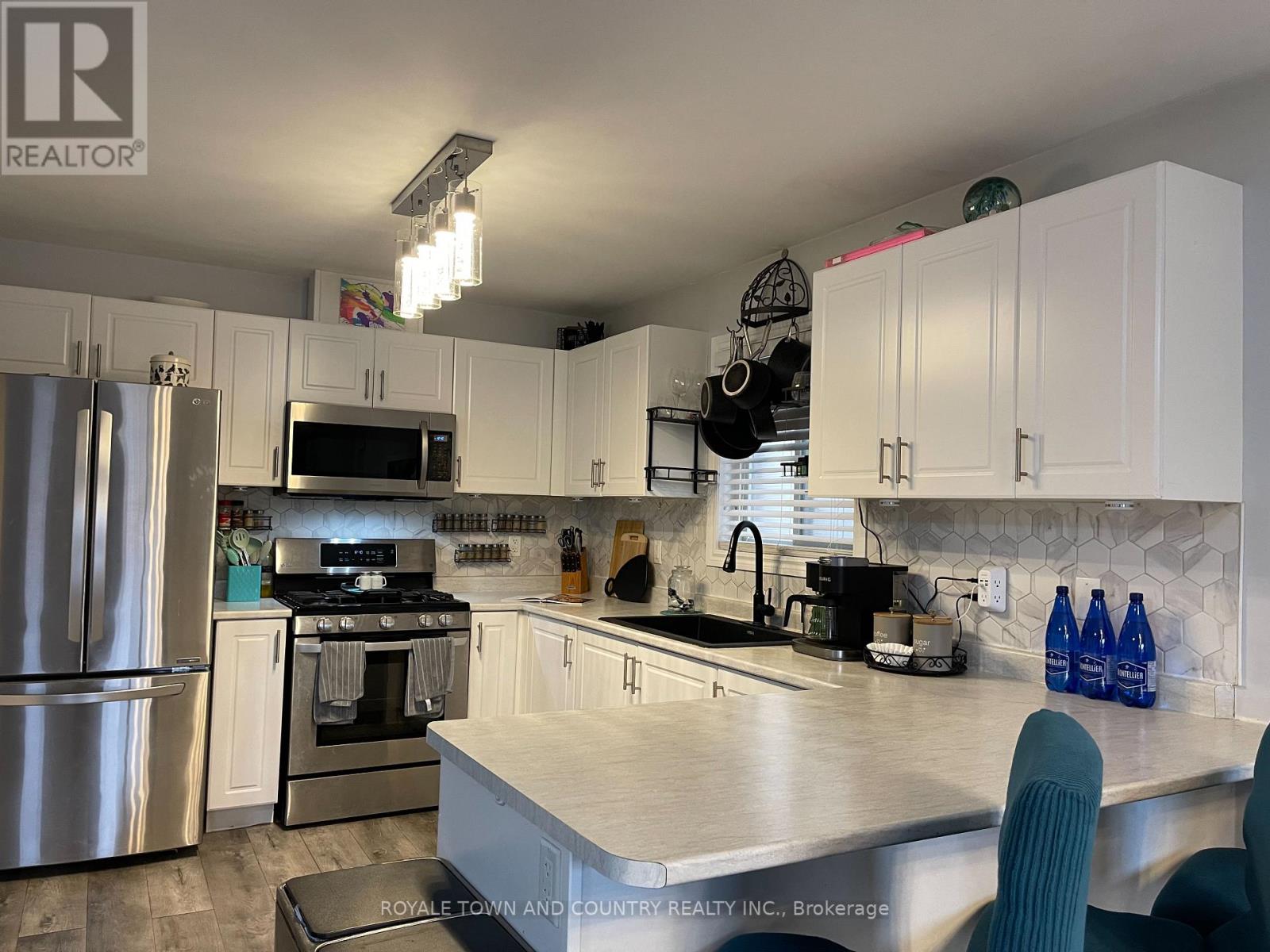 140 SPRINGDALE DR